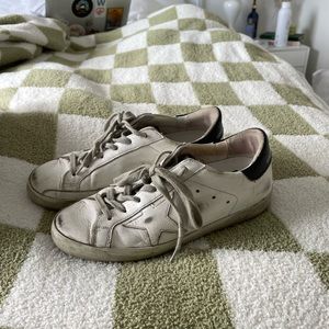 Golden Goose low rise Superstar Sneakers 🤍